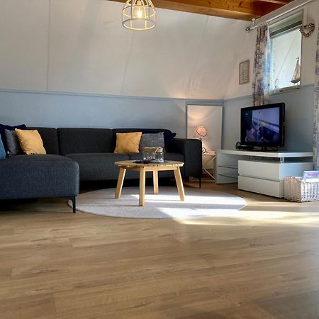 Urlaubsruhe 6 Pers Holiday Home W Terrace Close To National Park Lauwersmeer Anjum Zewnętrze zdjęcie