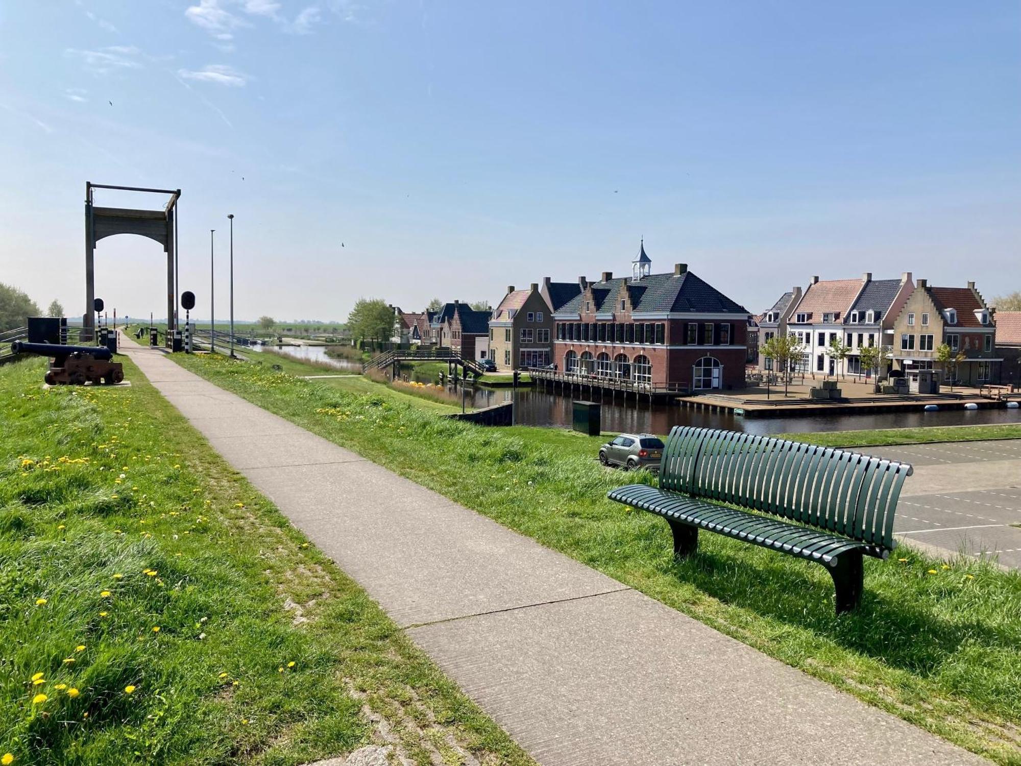 Urlaubsruhe 6 Pers Holiday Home W Terrace Close To National Park Lauwersmeer Anjum Zewnętrze zdjęcie