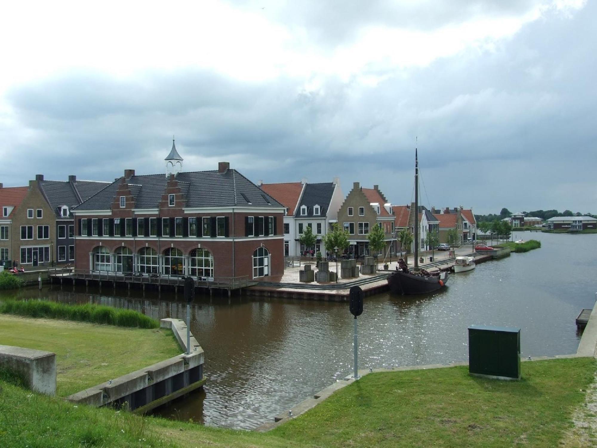 Urlaubsruhe 6 Pers Holiday Home W Terrace Close To National Park Lauwersmeer Anjum Zewnętrze zdjęcie